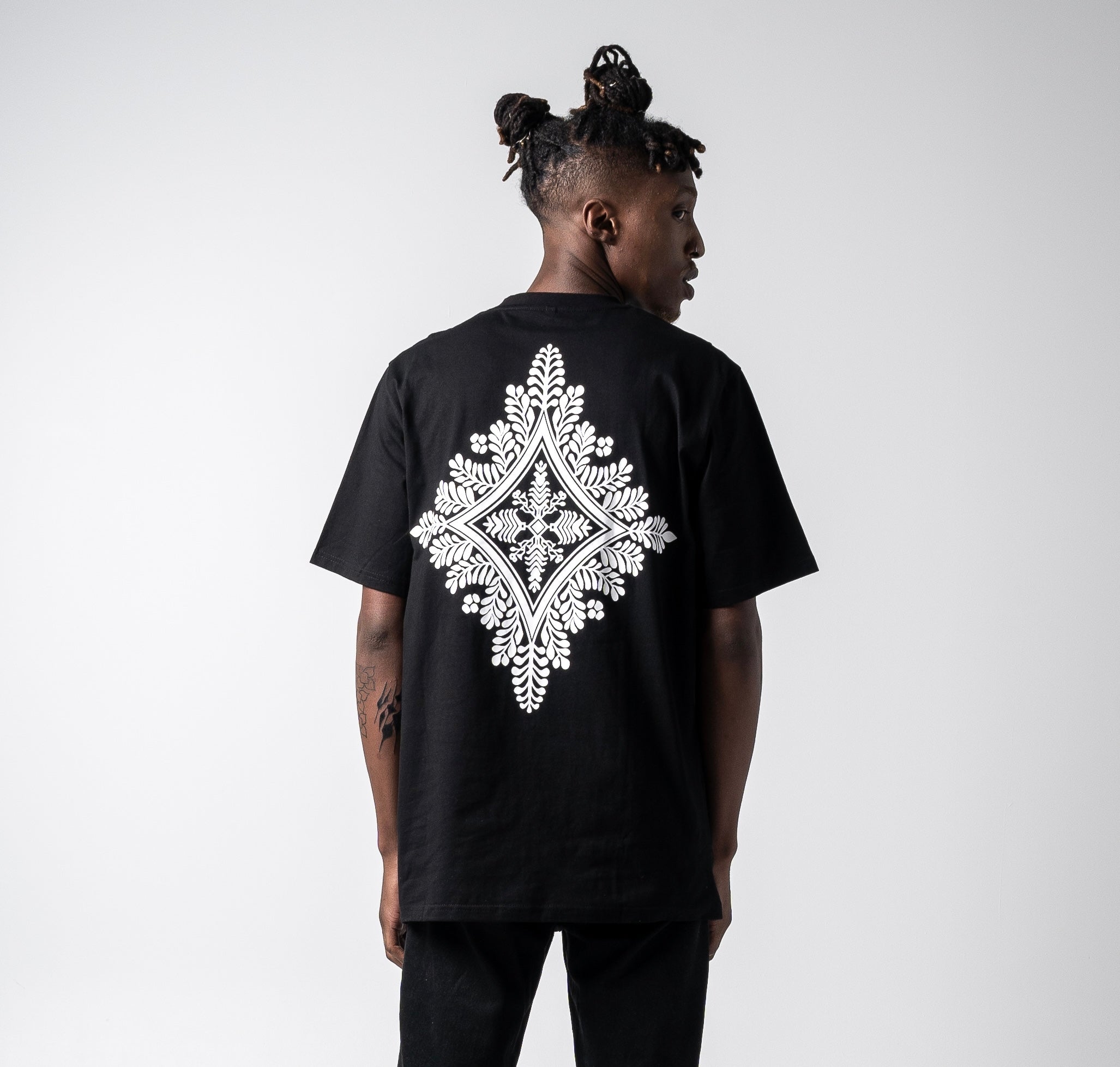The Heritage Tee — Black